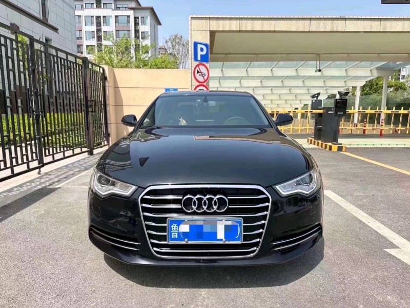青岛13年奥迪A6L1