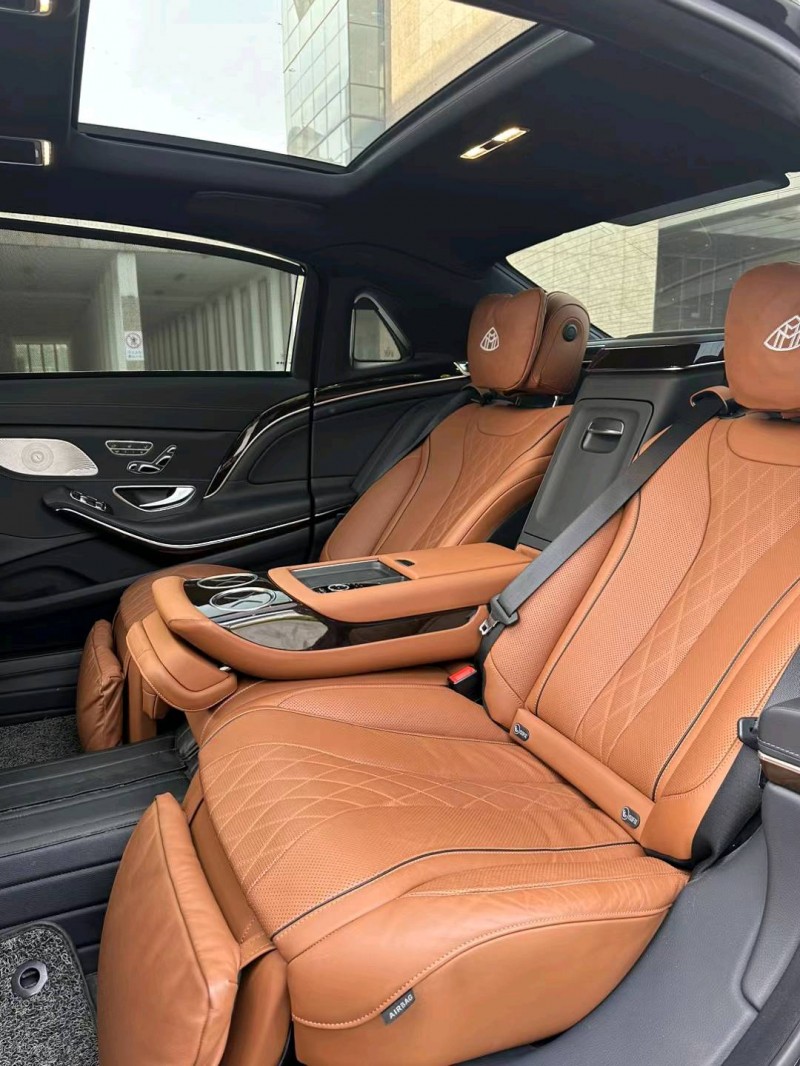 石家庄21年奔驰迈巴赫S级7