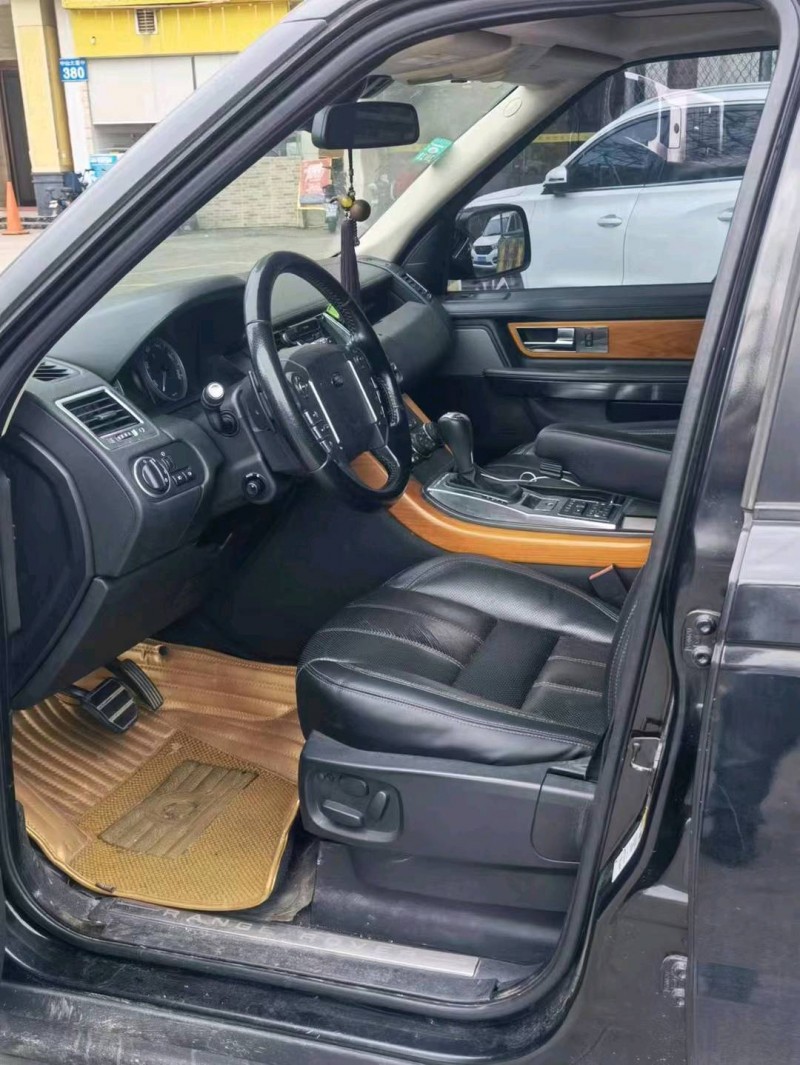 广州13年路虎揽胜运动5