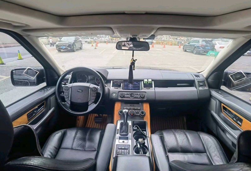 广州13年路虎揽胜运动6