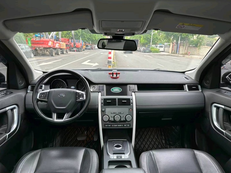 广州18年路虎发现神行5