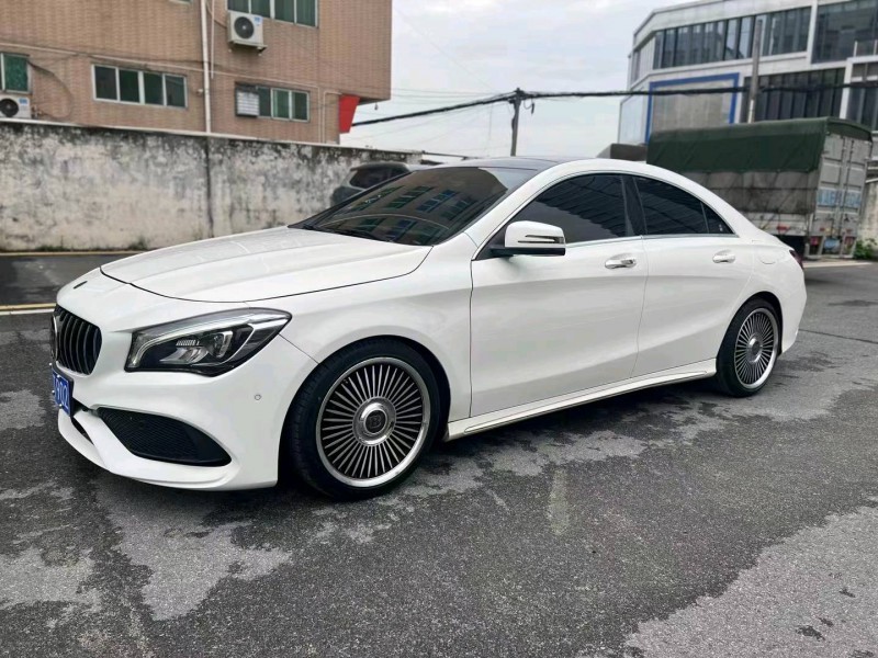 广州18年奔驰CLA2