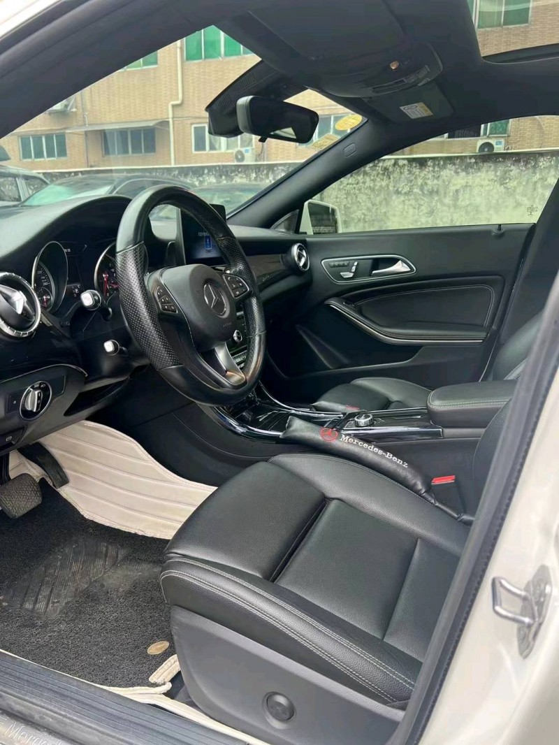 广州18年奔驰CLA5
