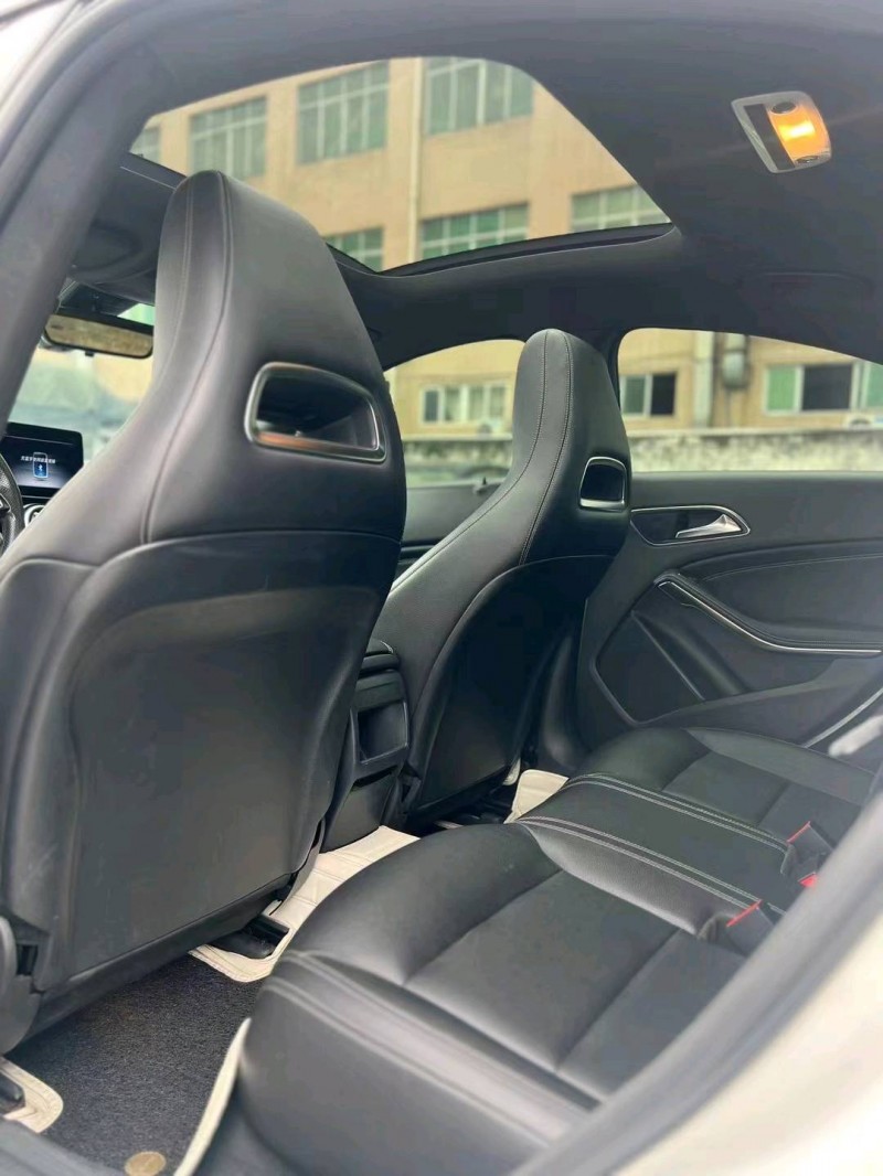 广州18年奔驰CLA8