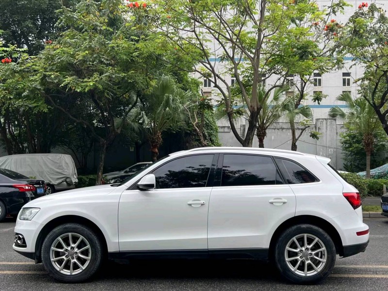 广州15年奥迪Q58