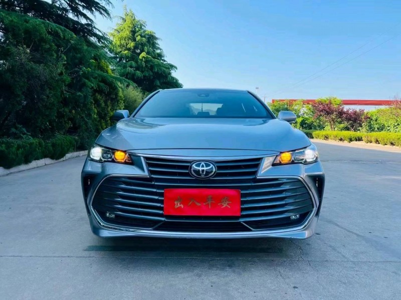 济南20年丰田亚洲龙1