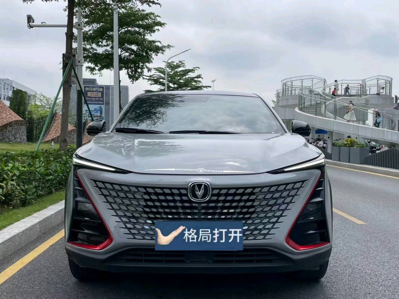 深圳21年长安汽车UNI-T1