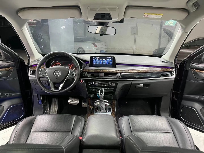 成都18年汉腾汽车X79