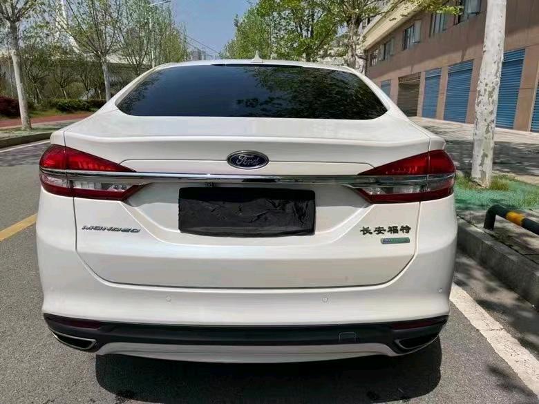 青岛17年福特蒙迪欧9