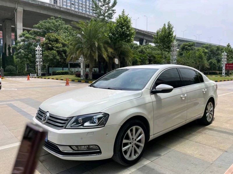 武汉13年大众迈腾2