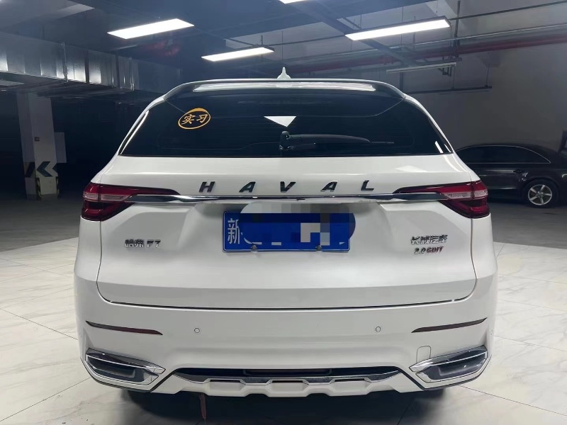 成都19年哈弗F73