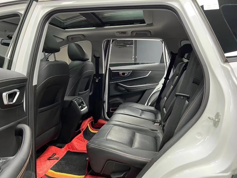 成都21年奇瑞瑞虎87