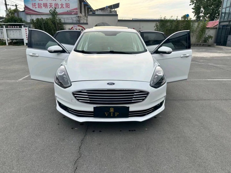 徐州19年福特福睿斯1