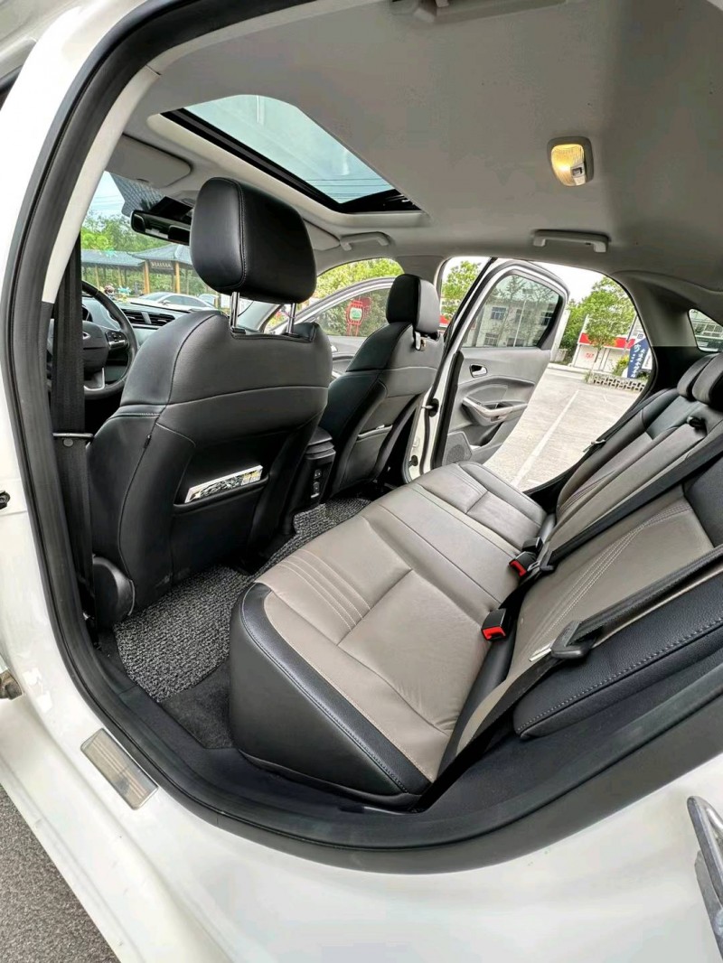 徐州19年福特福睿斯5