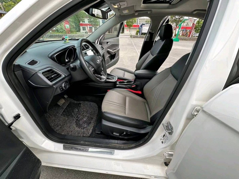 徐州19年福特福睿斯6