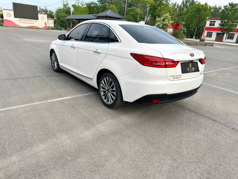 徐州19年福特福睿斯7