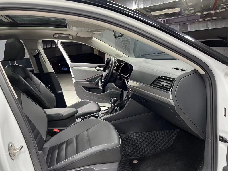 成都21年大众速腾2