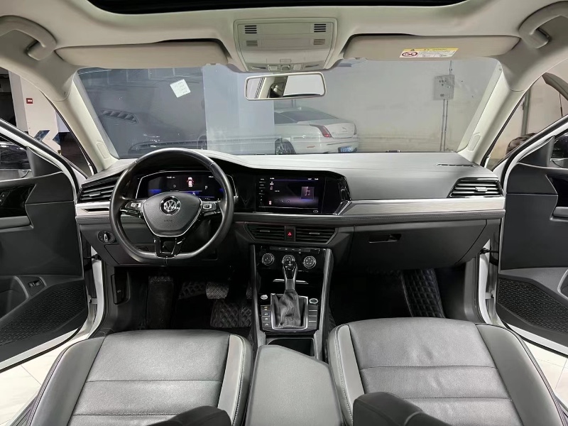 成都21年大众速腾6