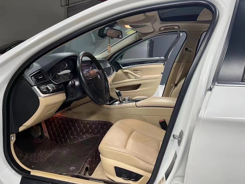 成都12年宝马5系6