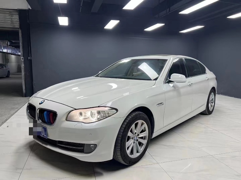 成都12年宝马5系5