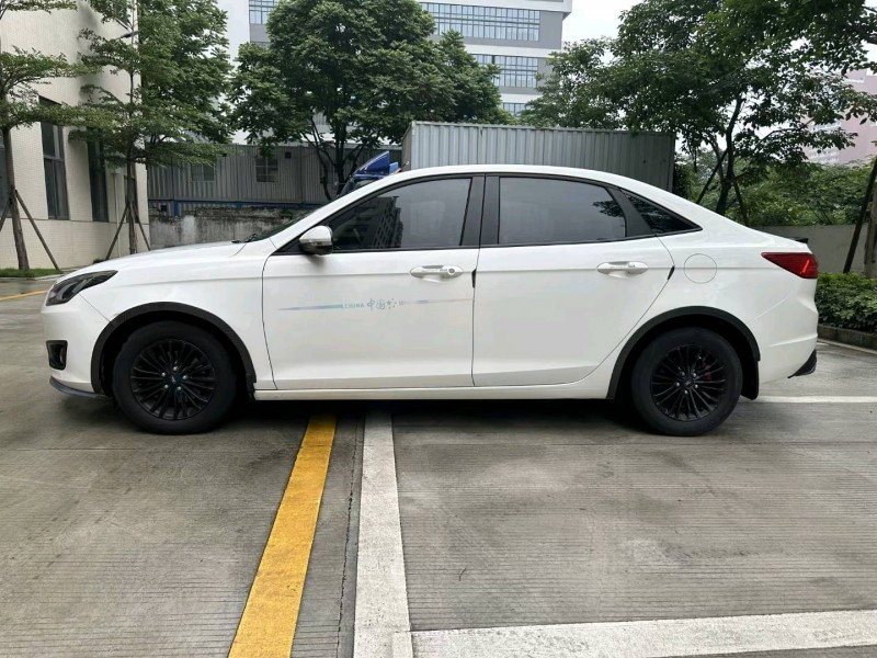 广州15年福特福睿斯8