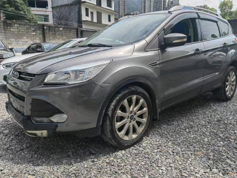 重庆13年福特翼虎2