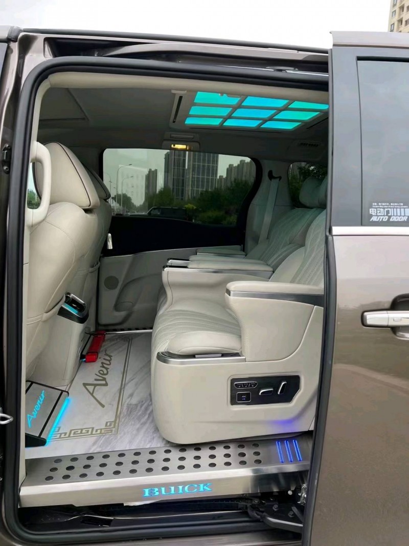 保定22年别克GL88