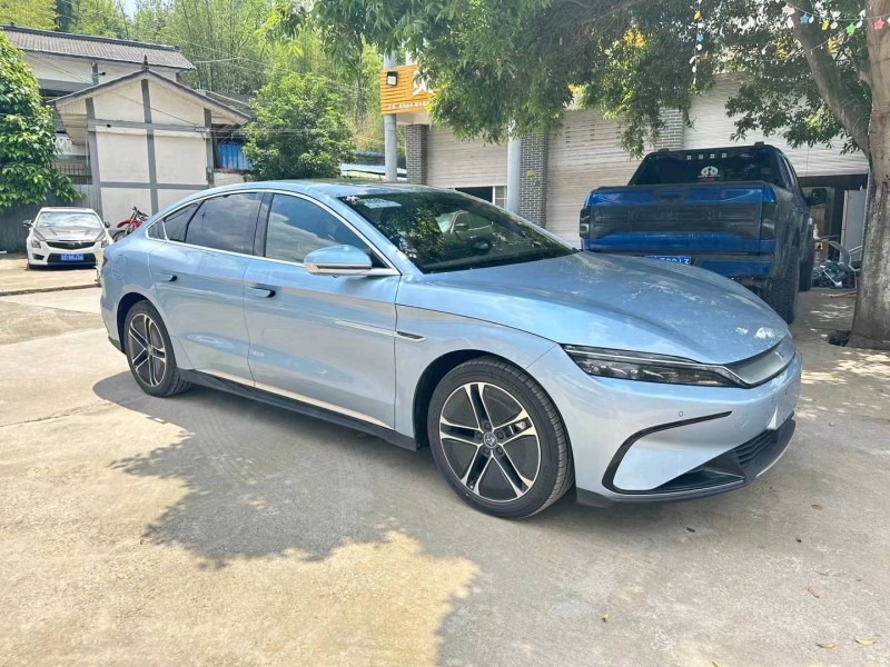 重庆23年比亚迪汉3