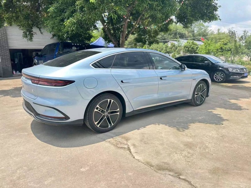 重庆23年比亚迪汉4