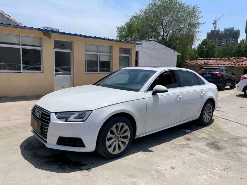 济南17年奥迪A4L3