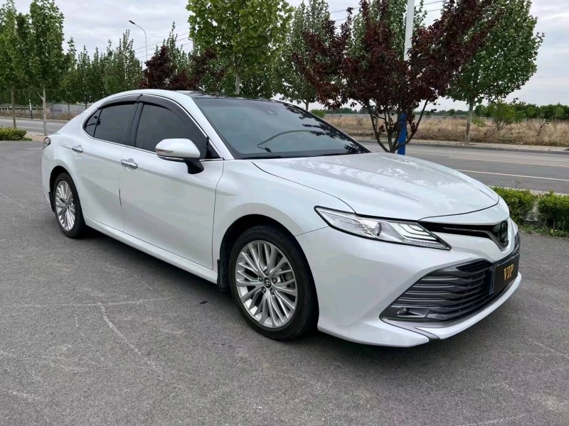 廊坊19年丰田凯美瑞3