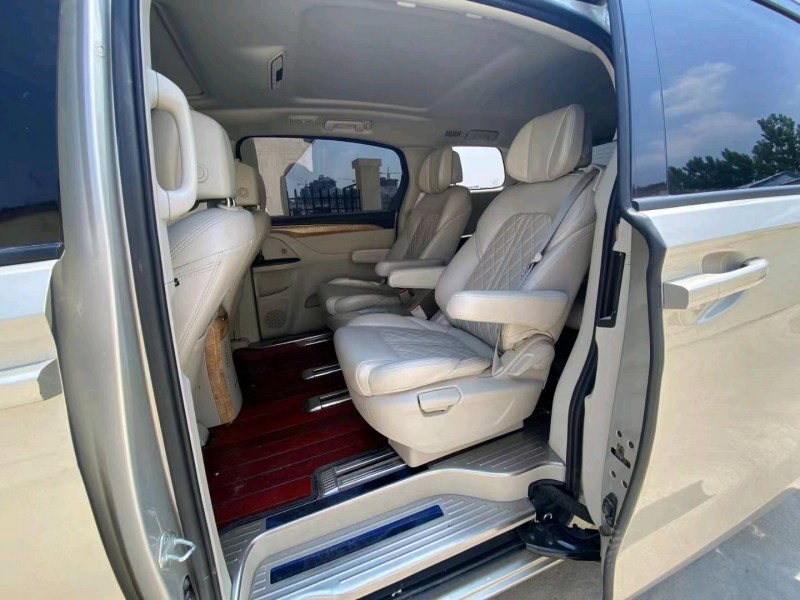 济宁19年别克GL85