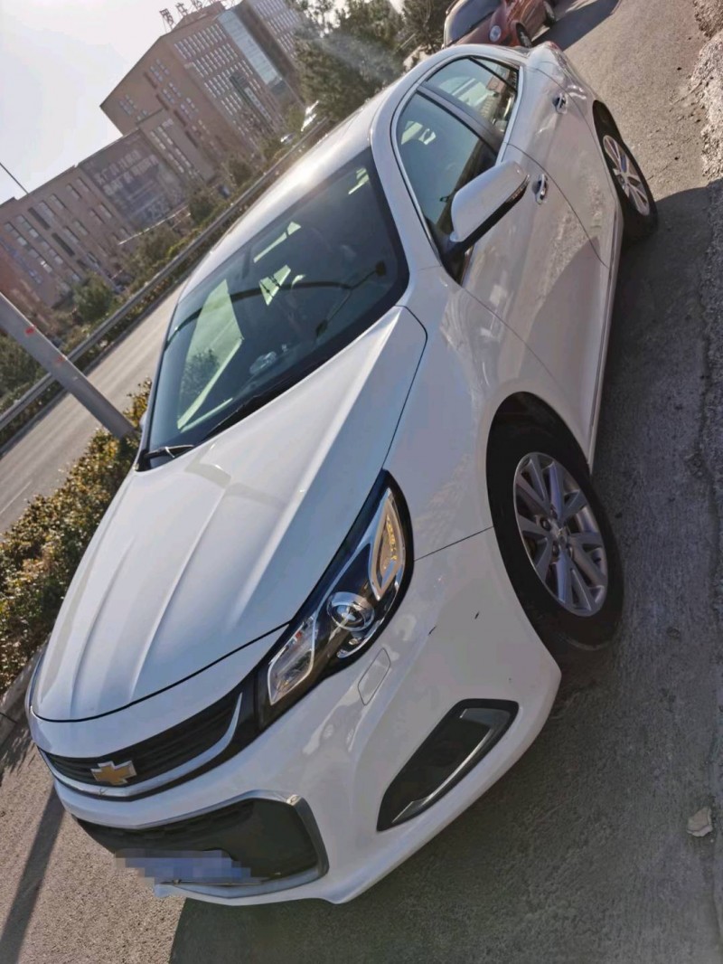 济南17年雪佛兰迈锐宝3