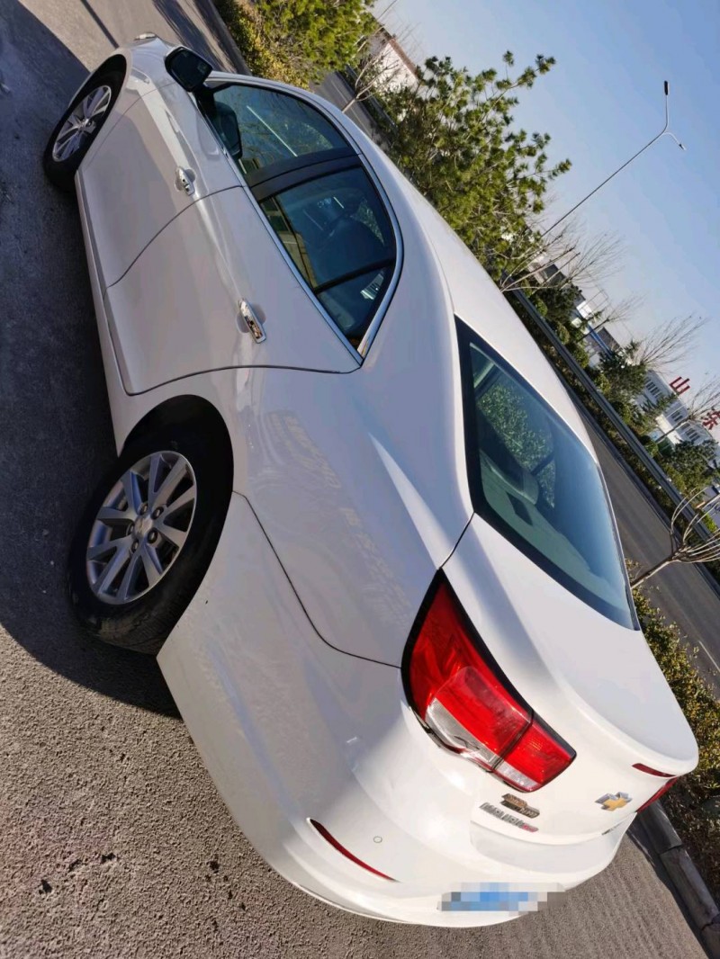 济南17年雪佛兰迈锐宝8