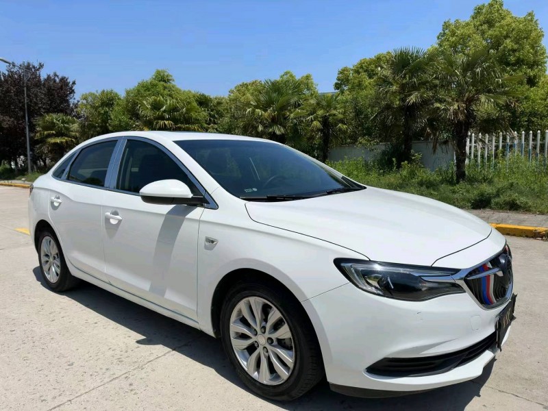 盐城20年别克英朗3