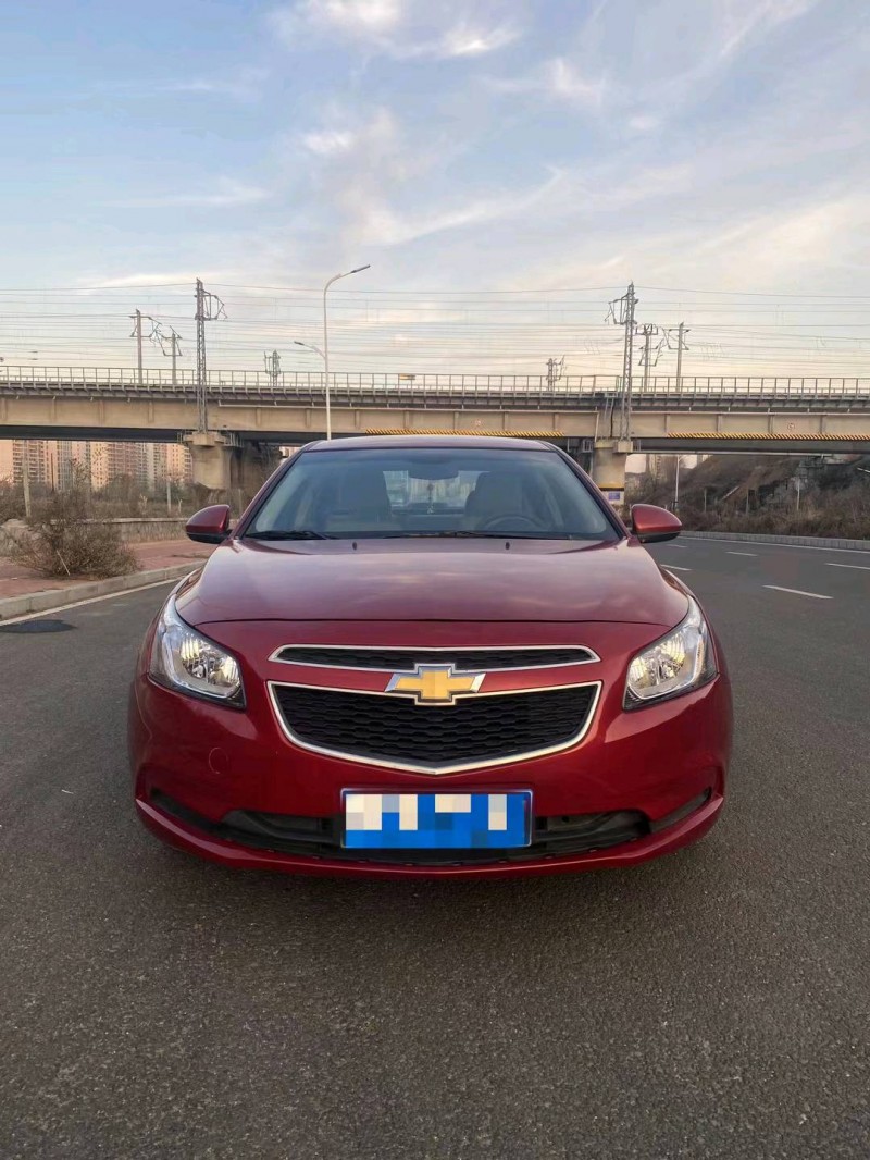 济南16年雪佛兰科鲁兹1