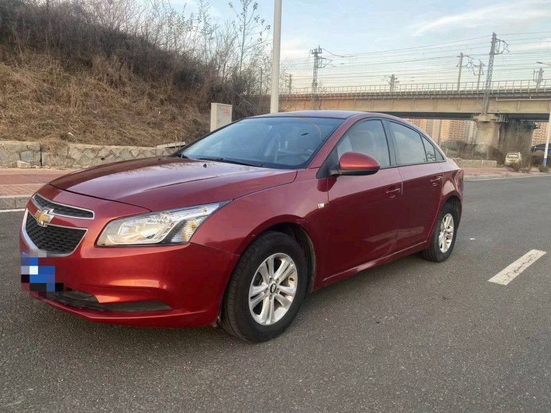 济南16年雪佛兰科鲁兹2