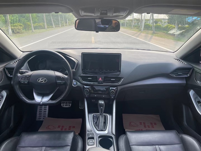 徐州18年现代菲斯塔5