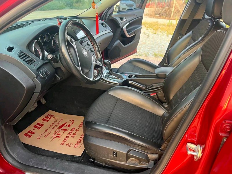 徐州13年别克君威7