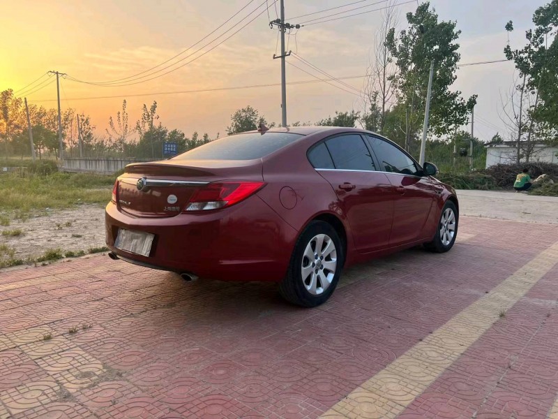 徐州13年别克君威8