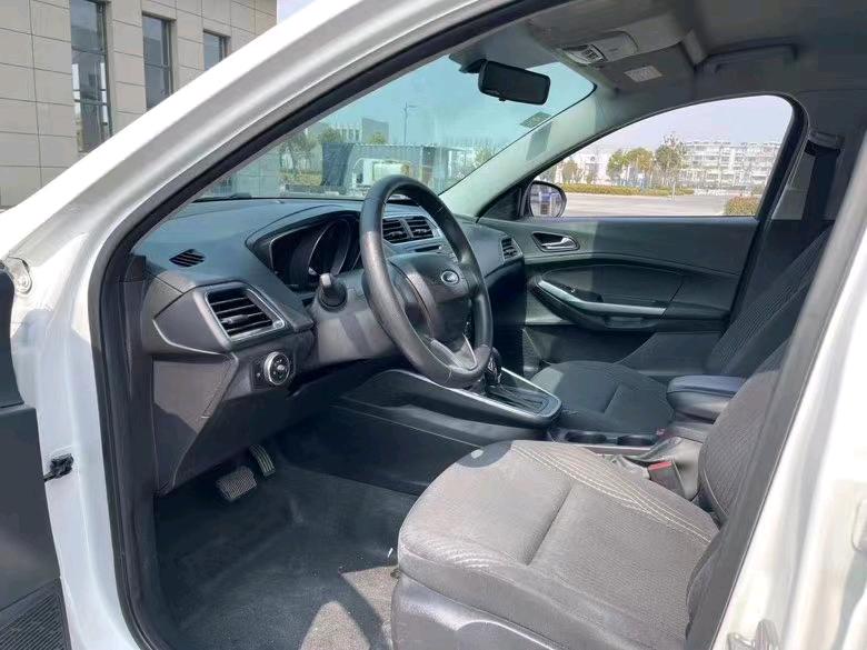 盐城20年福特福睿斯6