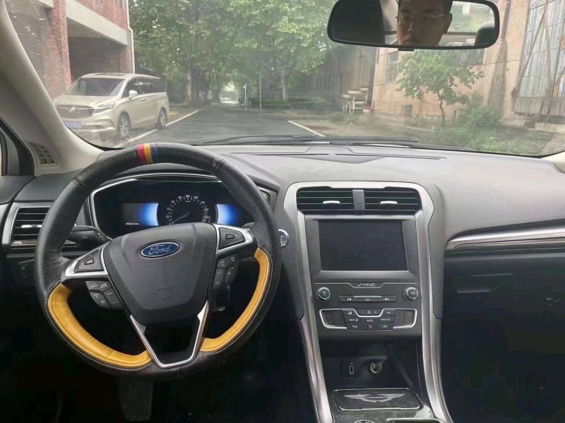 淄博20年福特蒙迪欧8