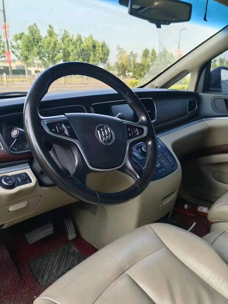 青岛16年别克GL87