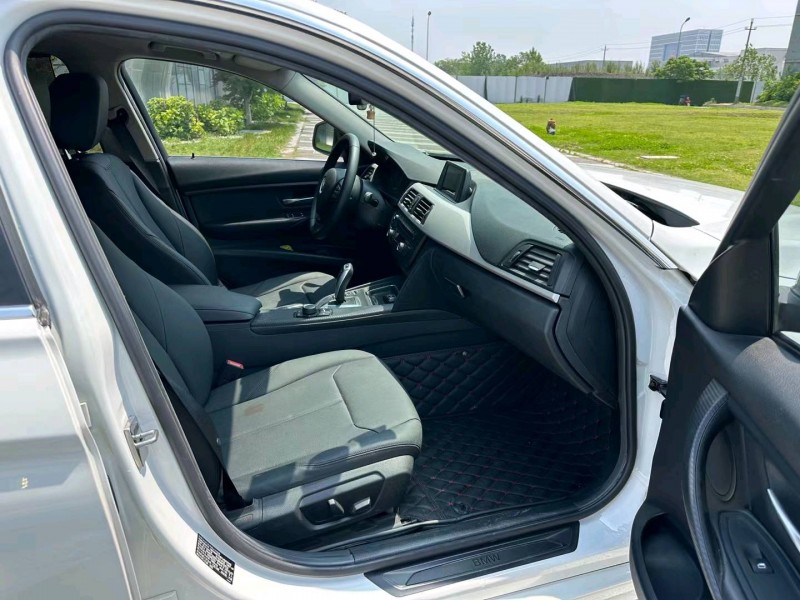 盐城15年宝马3系6
