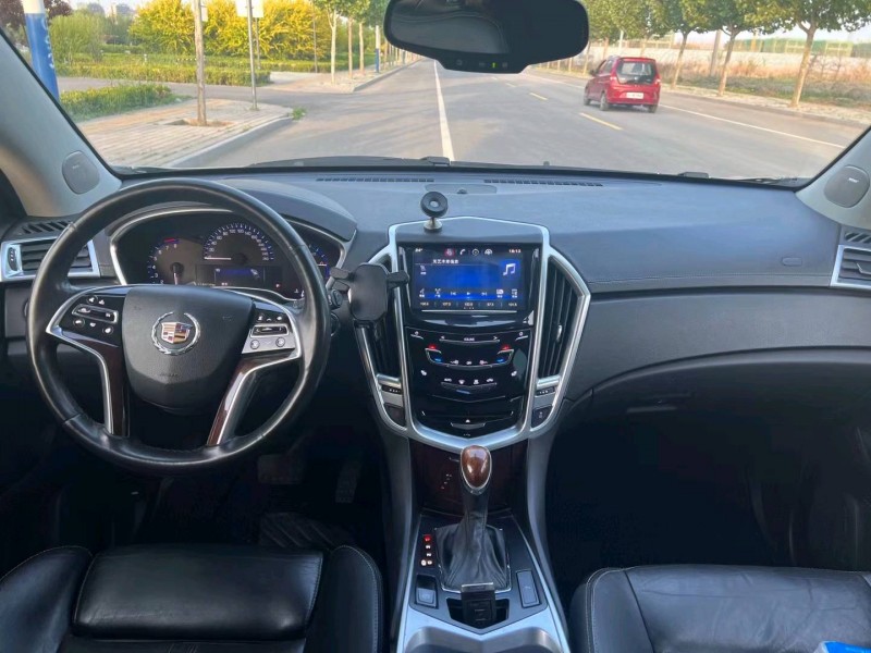 廊坊13年凯迪拉克SRX4