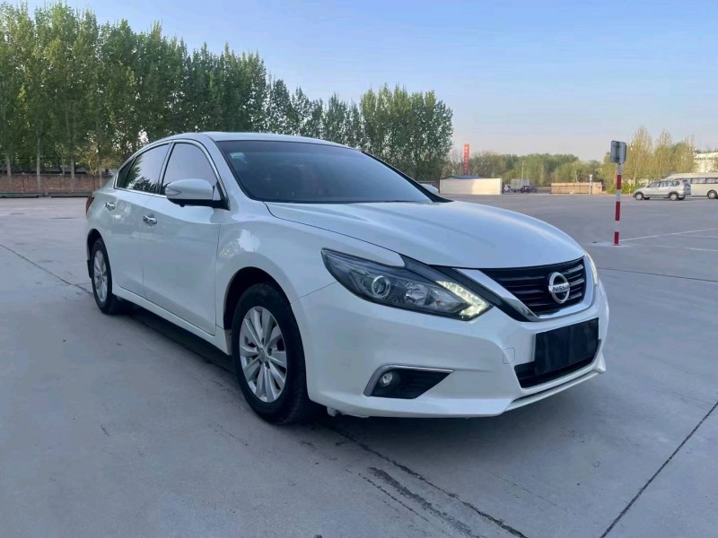 廊坊18年日产天籁3