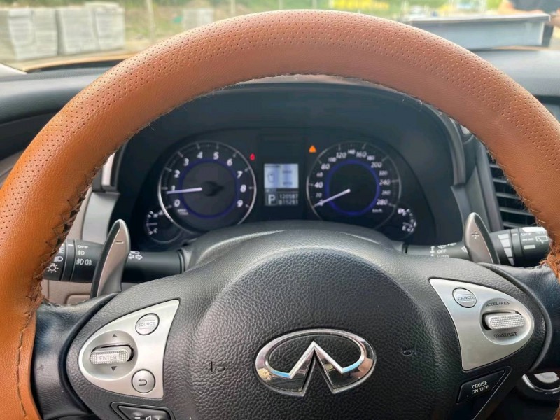 廊坊14年英菲尼迪QX705