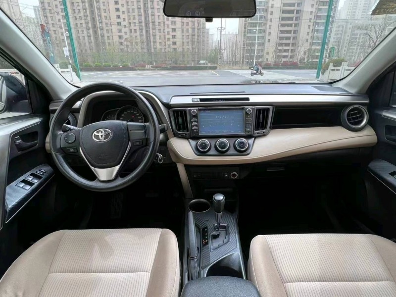 徐州14年丰田RAV4荣放9
