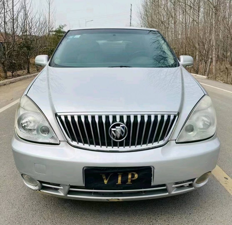 青岛16年别克GL81