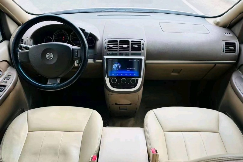 青岛16年别克GL85